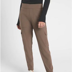 NWOT Athleta Chelsea Utility Jogger (12)